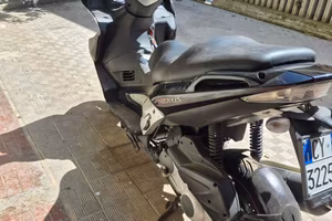 Scooter Gilera Nexus 250