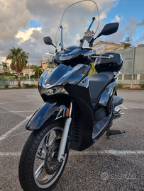 Honda SH 350 2023 - 7000 km - In Garanzia