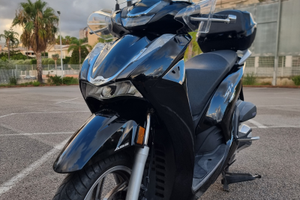 Honda SH 350 2023 - 7000 km - In Garanzia