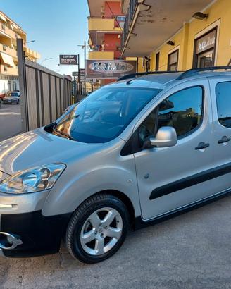 Peugeot Partner Tepee 1.6 HDi 92CV Outdoor "Full 