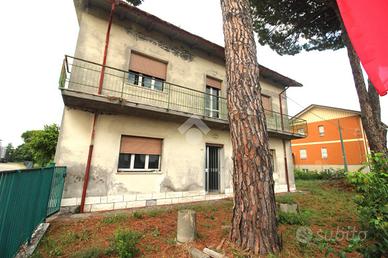 CASA INDIPENDENTE A CESENA
