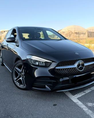 Mercedes Benz Classe B 180 AMG LINE