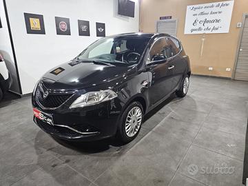 Lancia Ypsilon 1.2 benz. 69cv