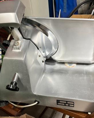 Affettatrice Professionale FAC F 300 E