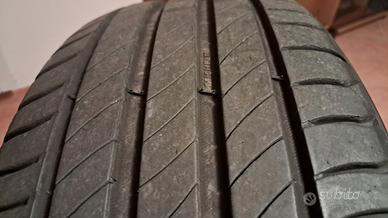 4 gomme estive  utilizzate una stagione 