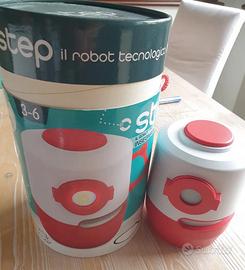 Robot  insegna tutto STEP