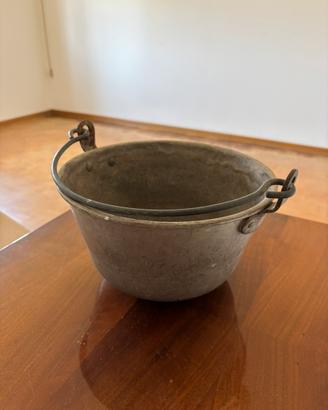 Vecchio paiolo