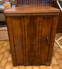 Mobiletto macchina da cucire