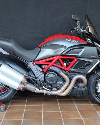 Ducati Diavel Carbon