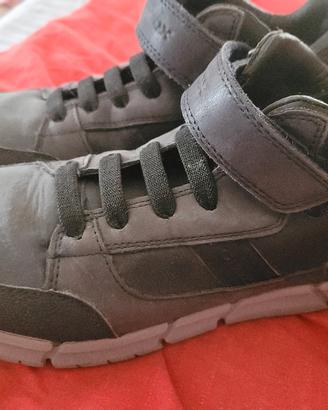 scarpe  geox bambino tg 39 (forse più 38.5)