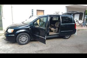 Lancia Voyager 