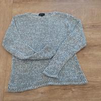 maglioncino grigio e bianco