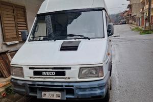 Daily iveco 35- 12