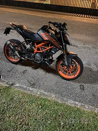 KTM 125 Duke - 2021