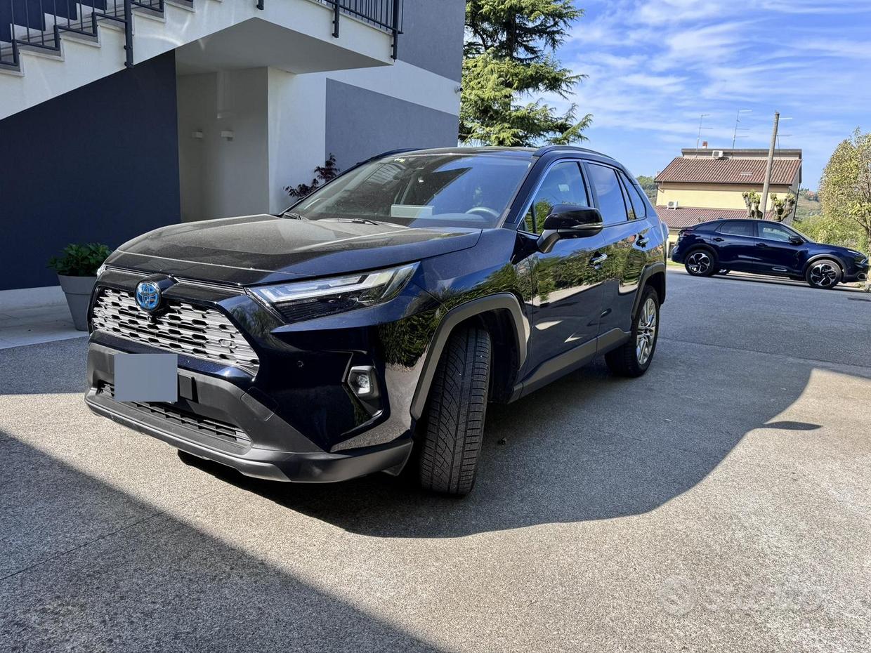 TOYOTA RAV4 5ª serie
