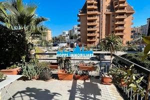 Via tiziano zona malaspina 5 vani mq170