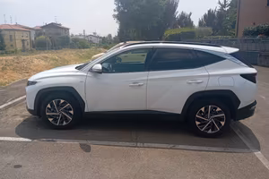 Hyundai Tucson 48 v