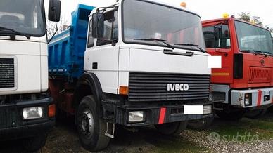 Iveco 330.30 TARGA GIALLA VARI TIPI DI AUTOCARRI 2