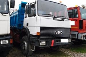 Iveco 330.30 TARGA GIALLA VARI TIPI DI AUTOCARRI 2