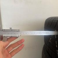 2Gomme 225 55 R 17 Bridgestone 6,5mm