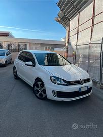 Volkswagen Golf 6 1.6 TDI 105cv