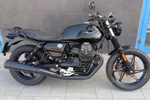 Moto Guzzi V7 STONE