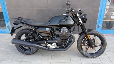 Moto Guzzi V7 STONE