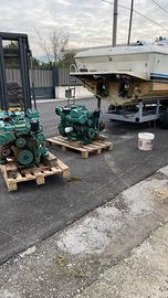 Coppia Volvo Penta AQAD31A/DP 130 ho Completi