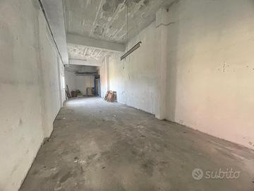 Magazzino box 120 mq