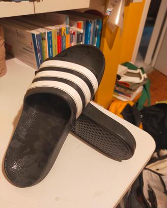 ciabatte Adidas originali 
