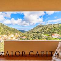 Torpé | Loc. Brunella | Trilocale con ampia veran