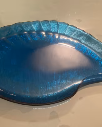 Centrotavola vintage in vetro blu a forma di fogli
