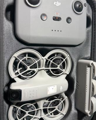 DJI Neo – Radiocomando, 4 Batterie