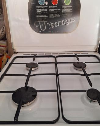 cucina con forno tecnogas