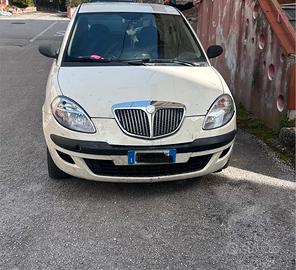 Lancia y 1.3 mtj anno 2006