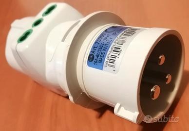 Adattatore Industriale FME 2P+T 16A - 2 prese Bipo