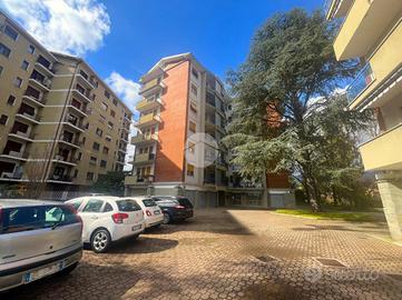 5 LOCALI A CASCINETTE D'IVREA