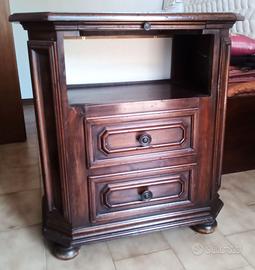 Comodino in stile (produzione Cerea anni '70)