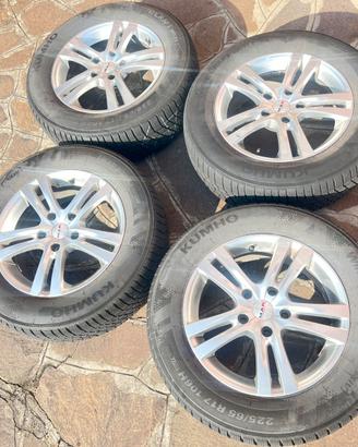 xFreemont 4 cerchi MAK + antineve 225/65 R17