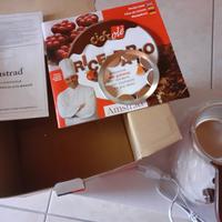 Fonduta al cioccolato con stampini.