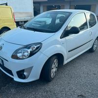Auto Renault twingo macchina neopatentati benzina