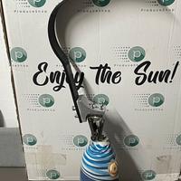 Protesi di gamba con piede a balestra 