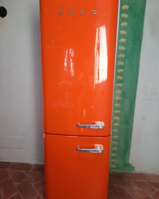 Frigorifero combinato SMEG