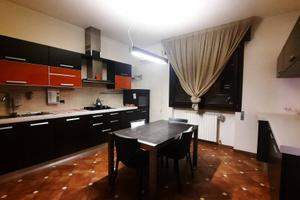 Villa di 142 m² con più di 5 locali a Bosaro
