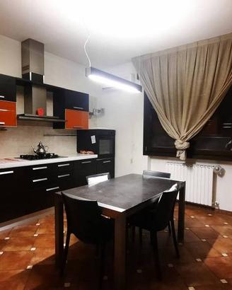 Villa di 142 m² con più di 5 locali a Bosaro