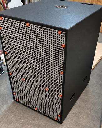 CSS-18 Subwoofer 18” B&C 1200W Professionale entra