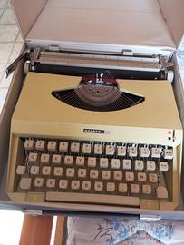 macchina da scrivere 