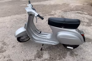 Vespa 50 special