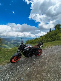 MT 07 YAMAHA