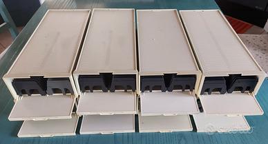 Contenitori diapositive con caricatori